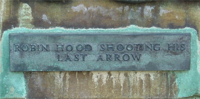 Robin Hood shooting his last arrow